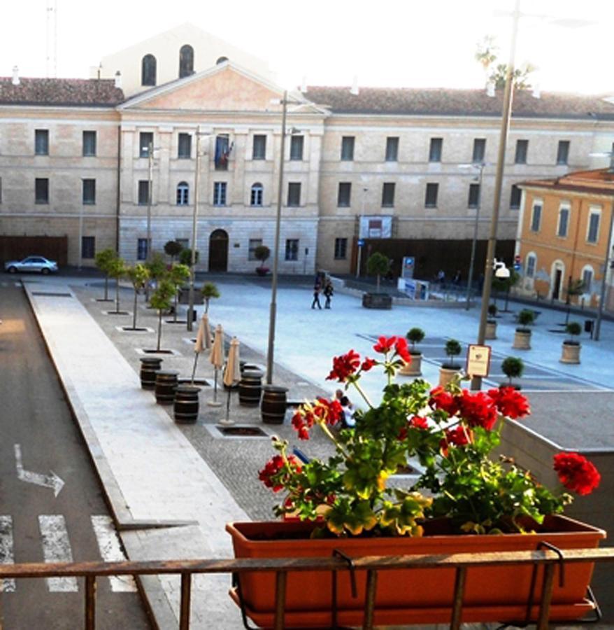 Panzió Le Finestre Su Via Cavour Sassari